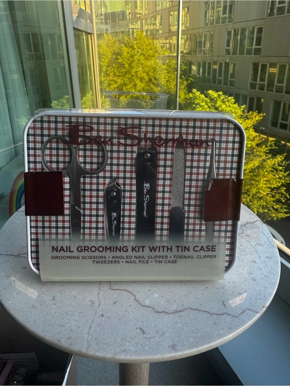 Ben Sherman Nail Grooming Kit in Red Plaid Tin
